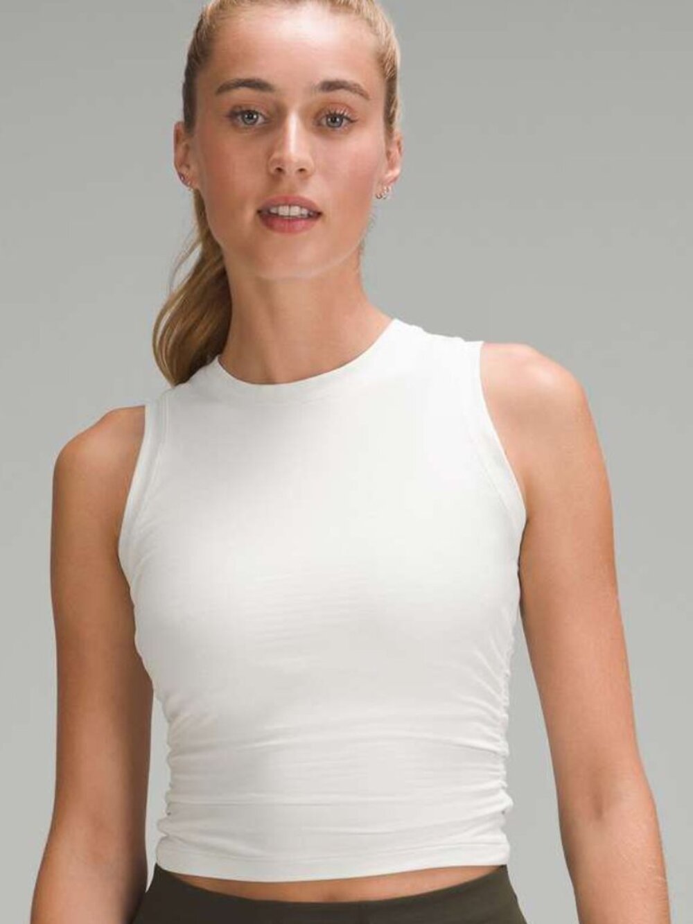 NWT Lululemon License to Train Tight-Fit Tank Heathered Bone Size 6